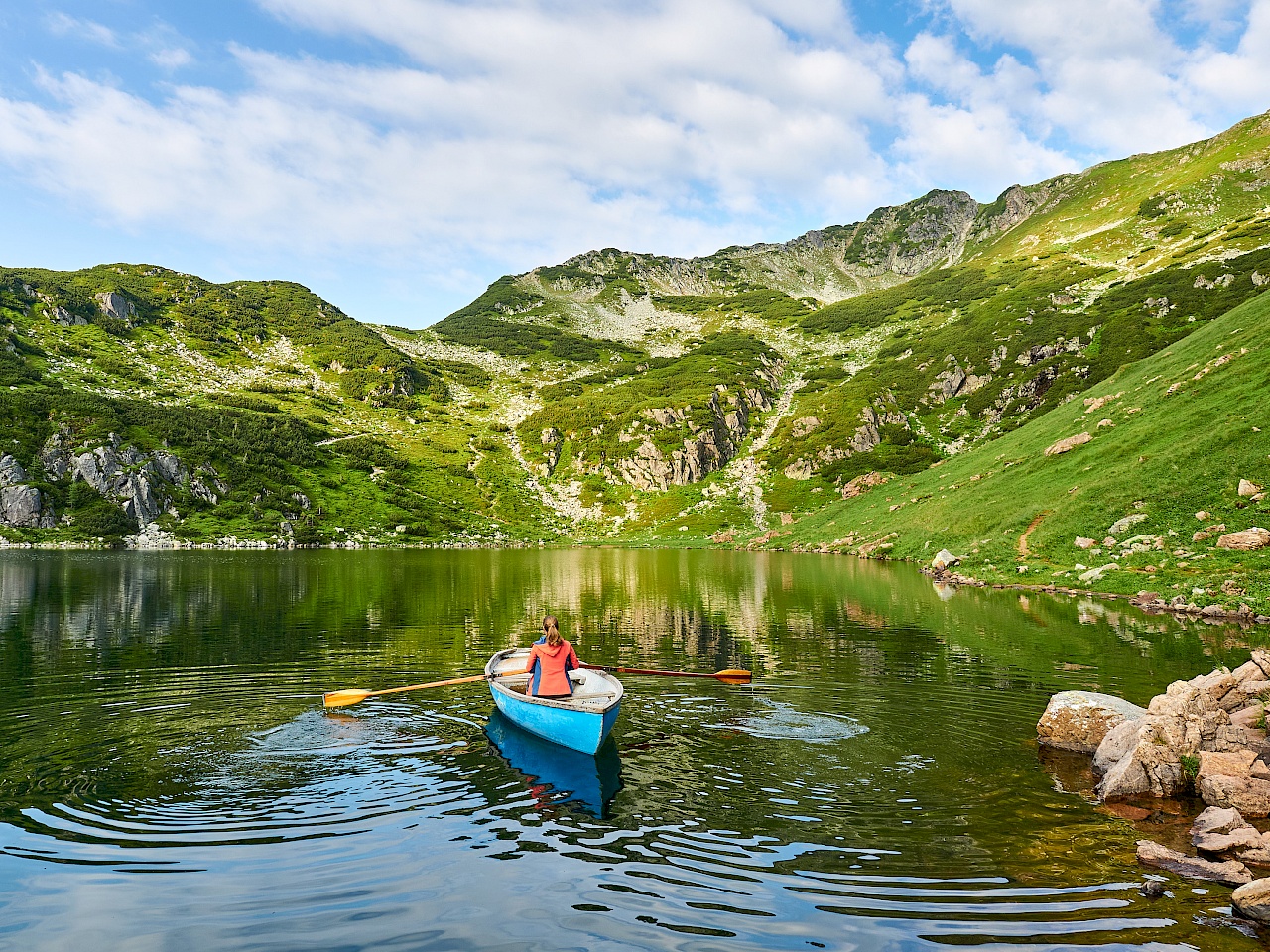 Boot fahren auf dem Wildseelodersee im Pillerseetal