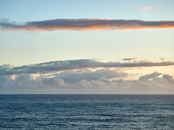 Blick vom Balkon des Caloura Hotel Resort auf São Miguel (Azoren)