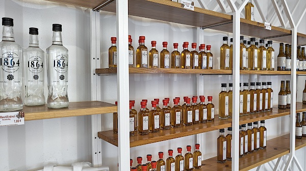 Produkte zum Kaufen in der Ananasplantage auf São Miguel (Azoren)