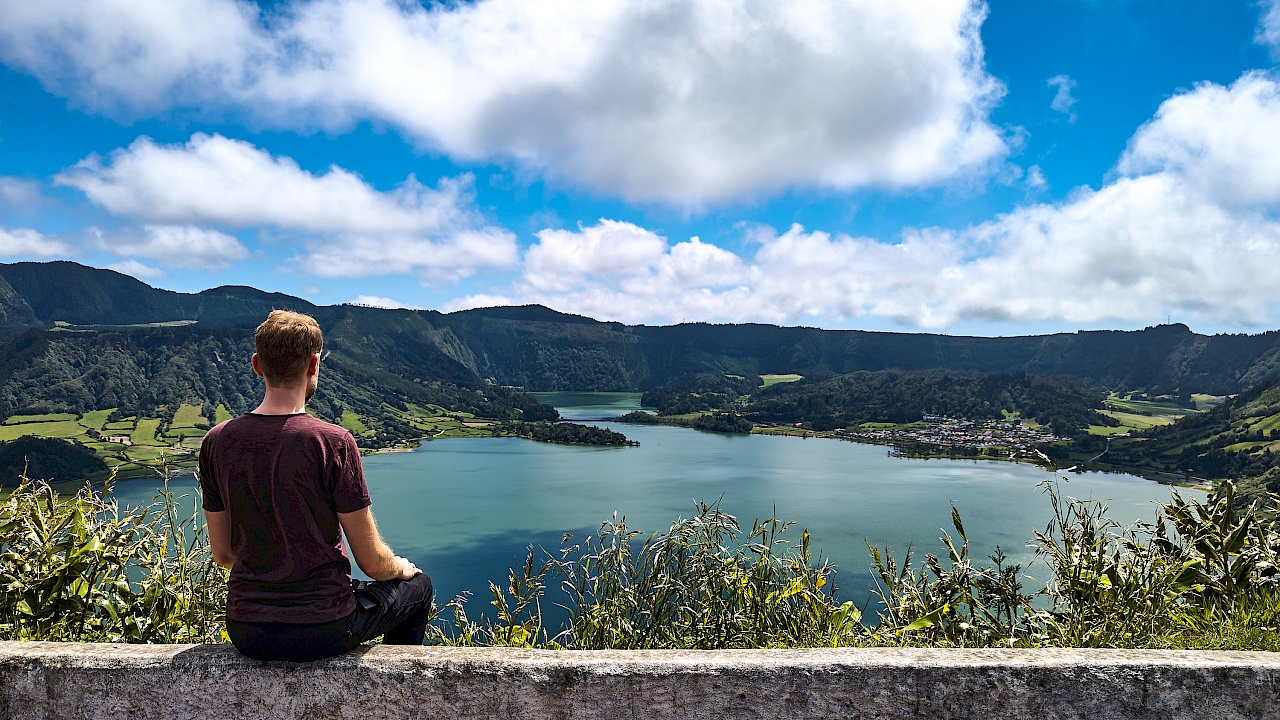 Miradouro das Cumeeiras auf São Miguel (Azoren)